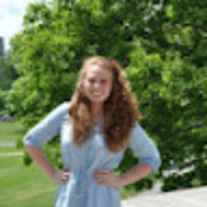 Meet your Posher, Amanda red